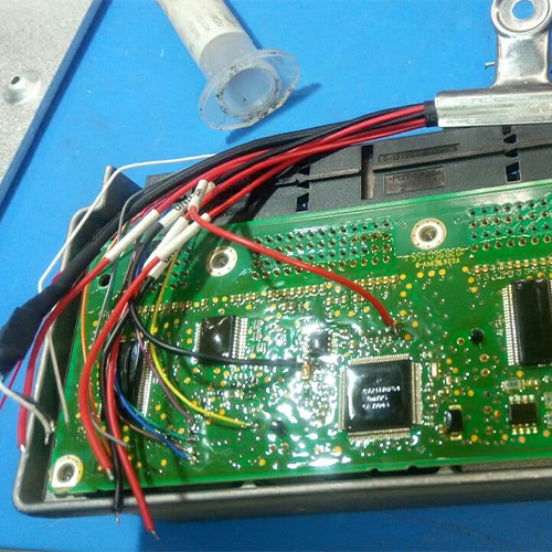 avk13